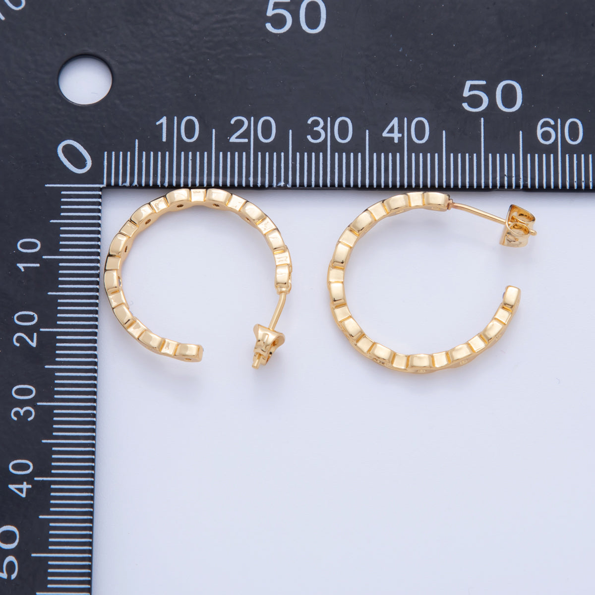 18K Gold Filled Micro Paved CZ Curb Link Chain C-Shaped Hoop Earrings | AI403