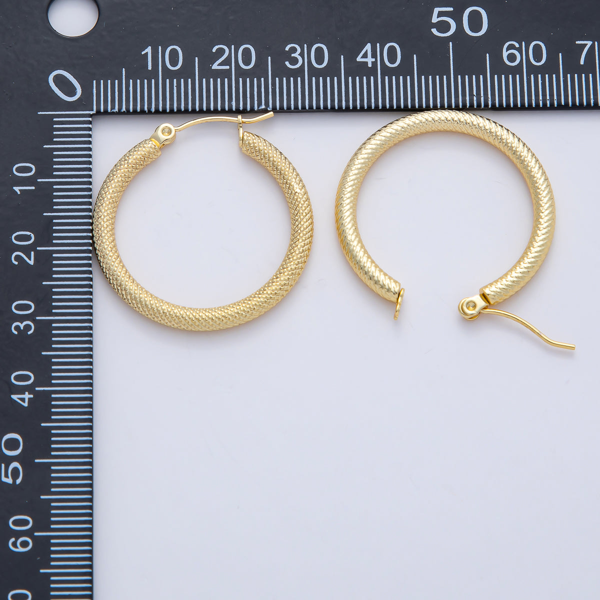 18K Gold Filled 30mm Snake Textured Latch Hoop Earrings | AD1649