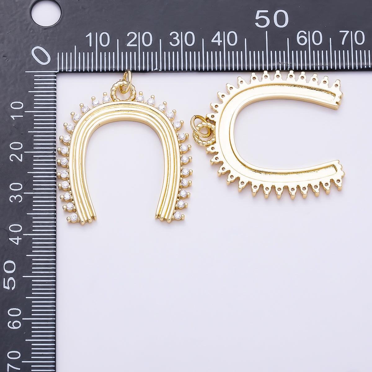 16K Gold Filled 35mm CZ Lined Ribbed Horseshoe Charm | Charms-01352