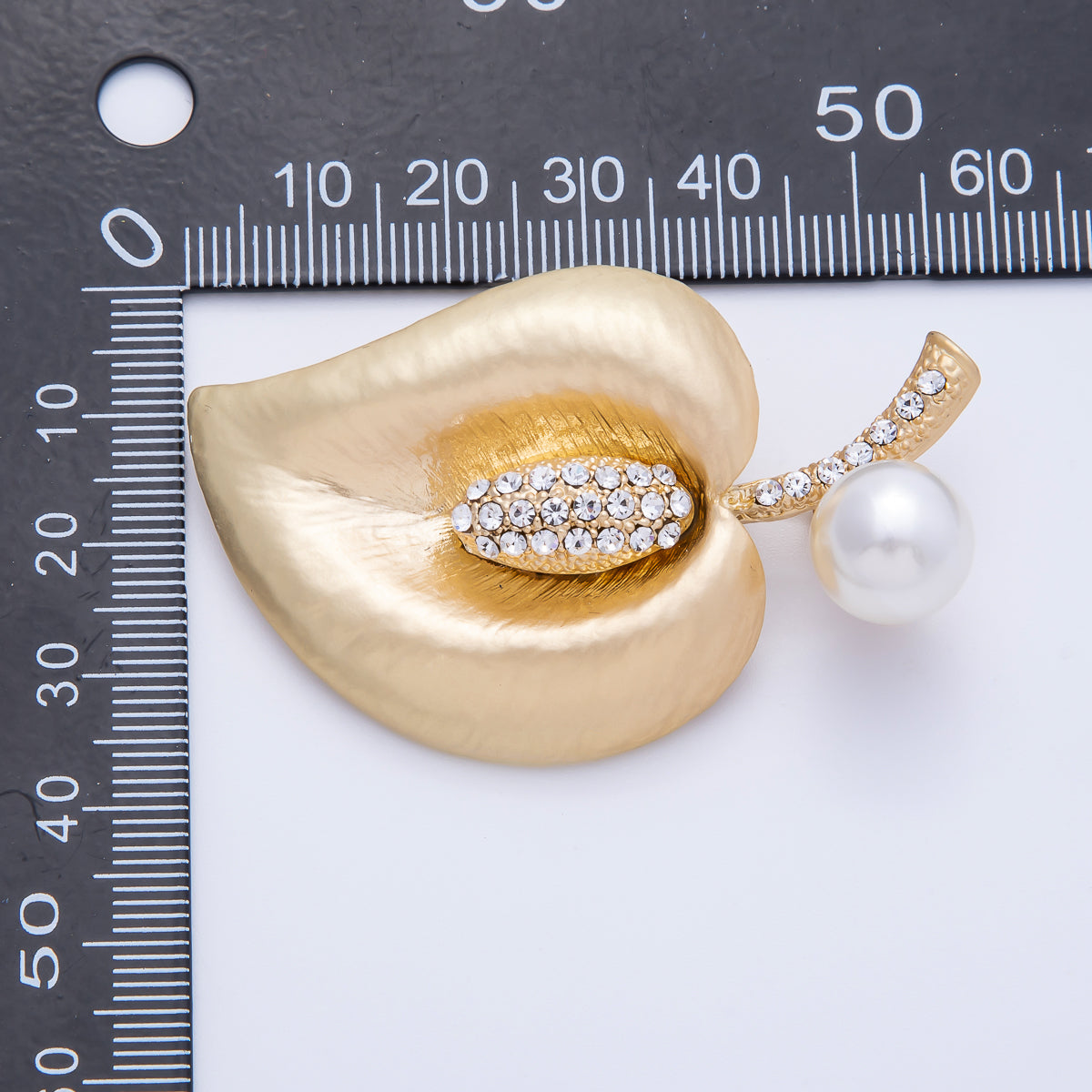 Matte Gold 58mm x 36mm Acrylic Pearl Leaf Nature Pin Brooch | BH-035