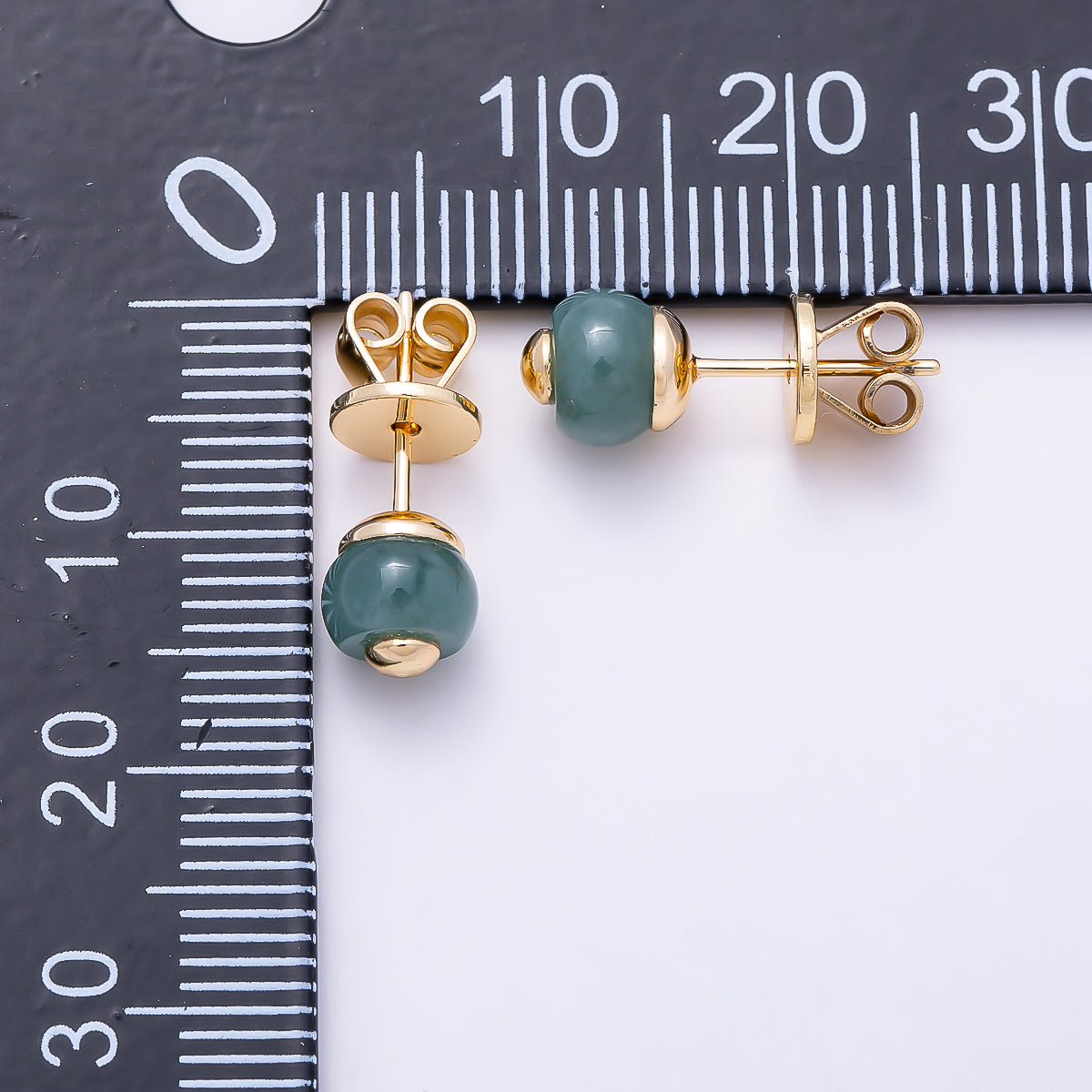 18K Gold Filled 6mm Green Aventurine Gemstone Round Stud | Earrings-00706