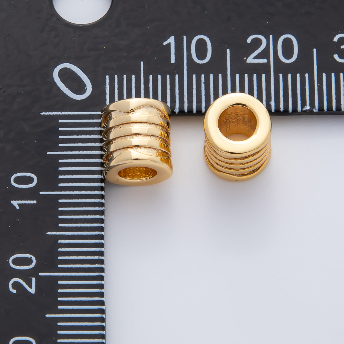 18K Gold Filled 8mm Minimalist Ringed Molten Tube Cylinder Rondelle Spacer Bead | B540