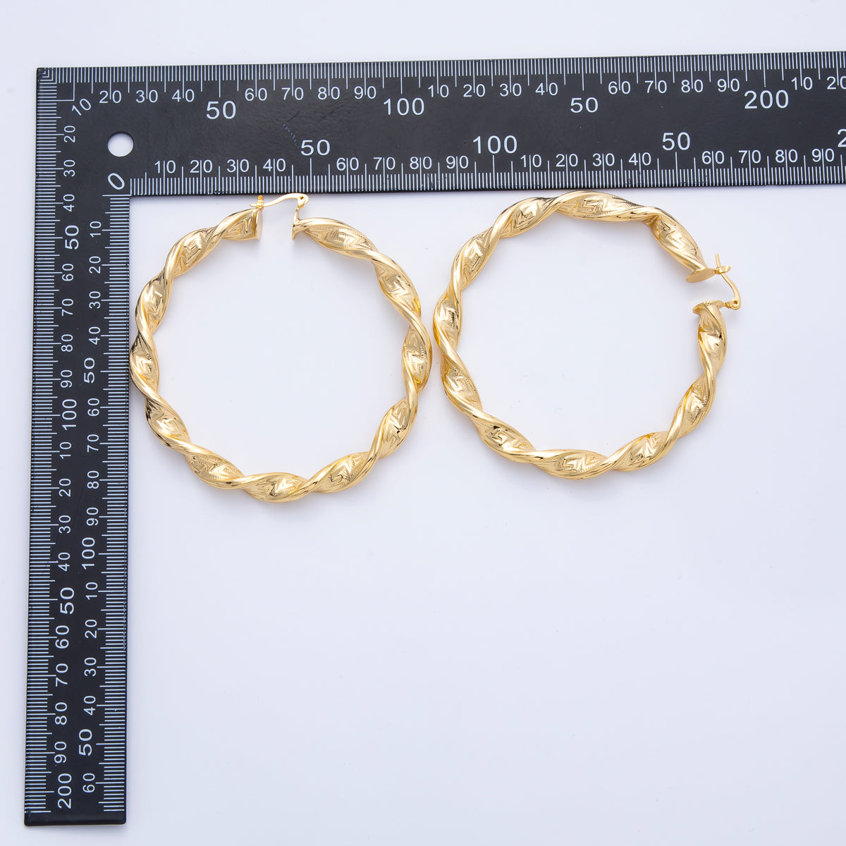 18K Gold Filled 26mm Minimalist Body Model Charm | Charms-00058