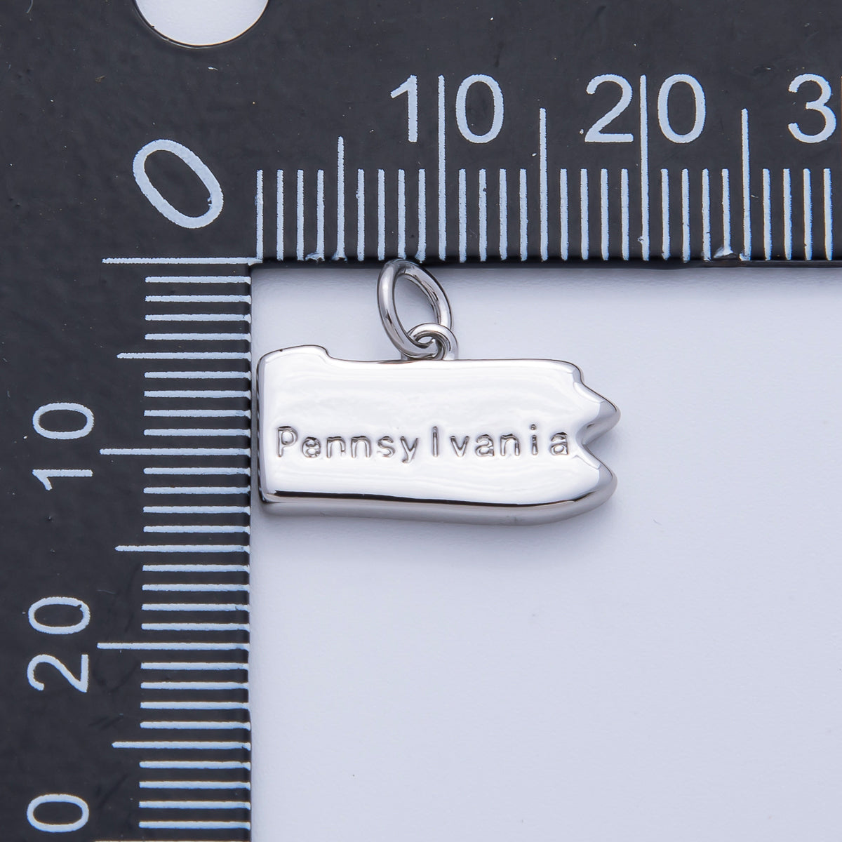 18K Gold Filled United States of America State Map Charm in Gold & Silver | AK064 - AK113