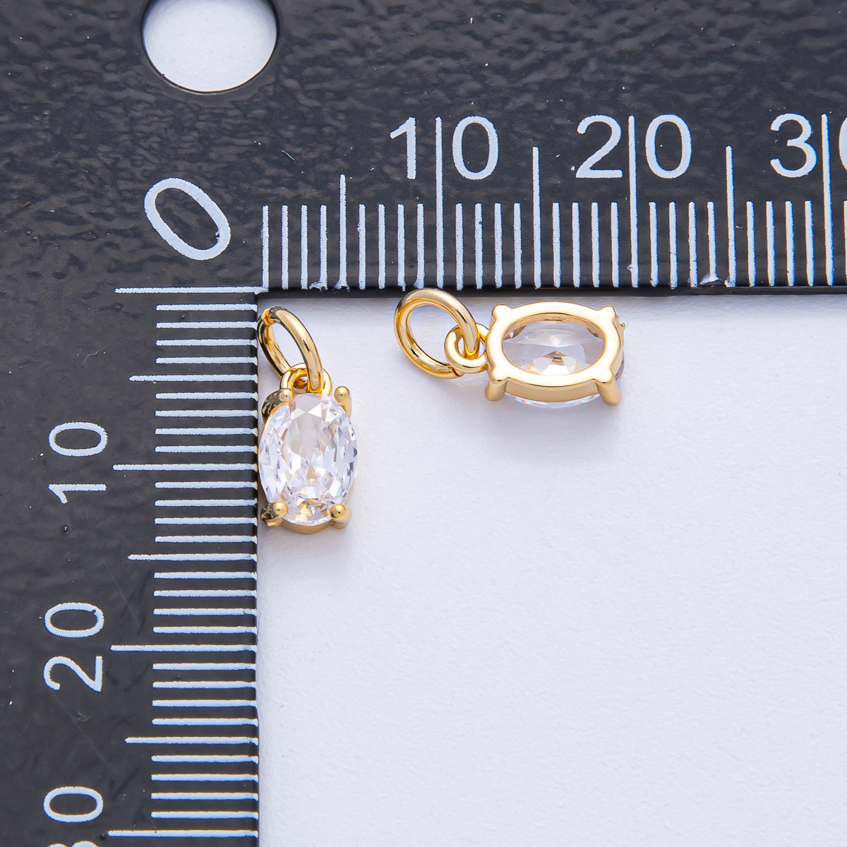 18K Gold Filled 9mm Clear CZ Oval Mini Charm | AK035