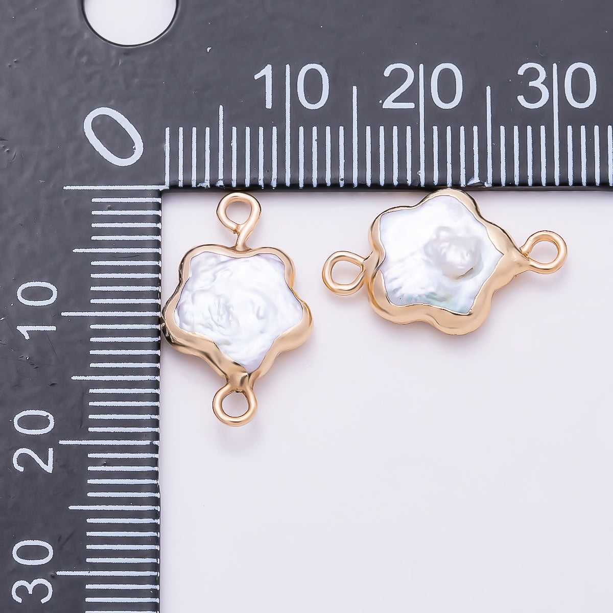 18K Gold Filled 10mm White Freshwater Pearl Foil Celestial Star Connector | Connectors-00033