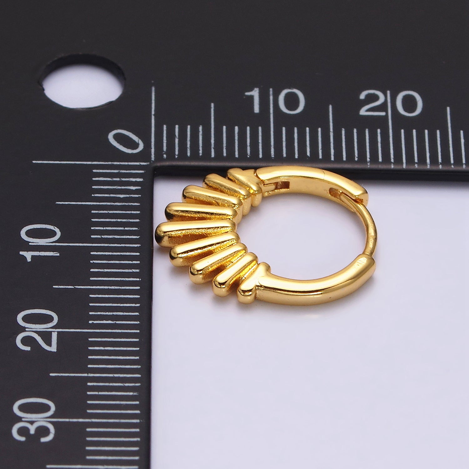 24K Gold Filled Multiple Bar Geometric Sunburst 15mm Huggie Earrings | AE811