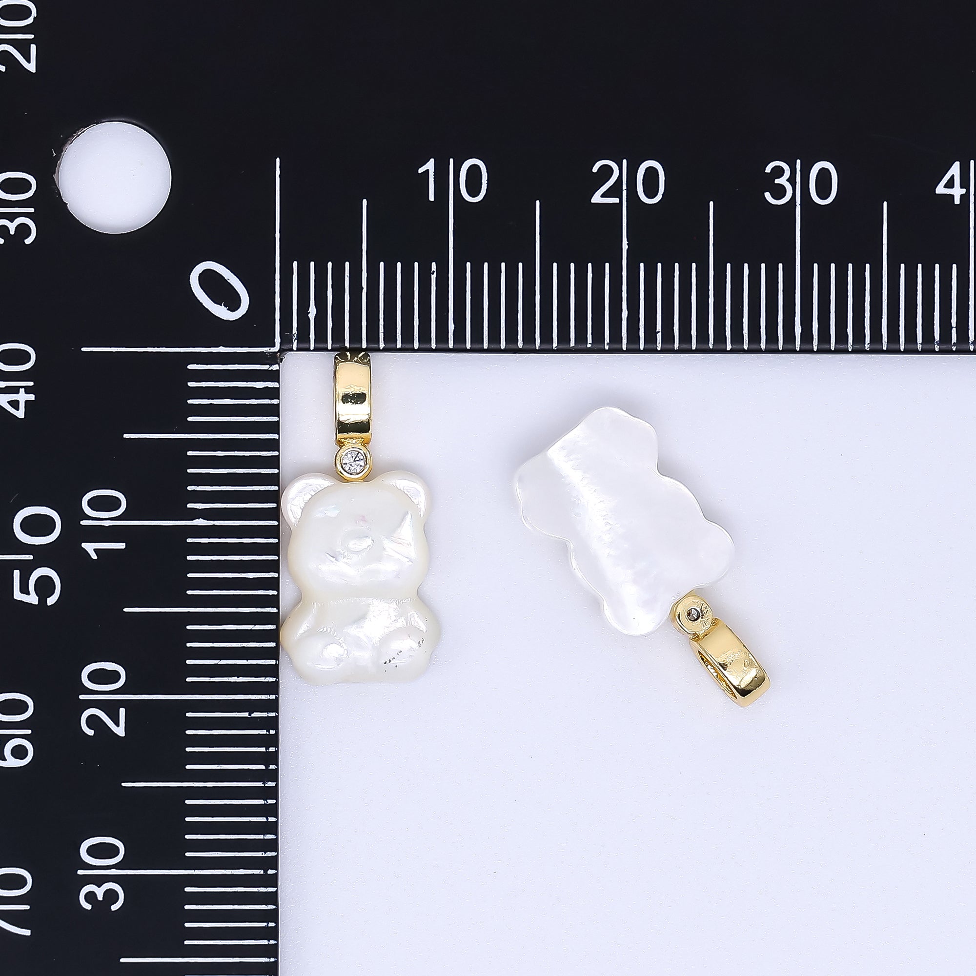 24K Gold Filled 19mm Shell Pearl Little Bear Animal Pendant | AF-558