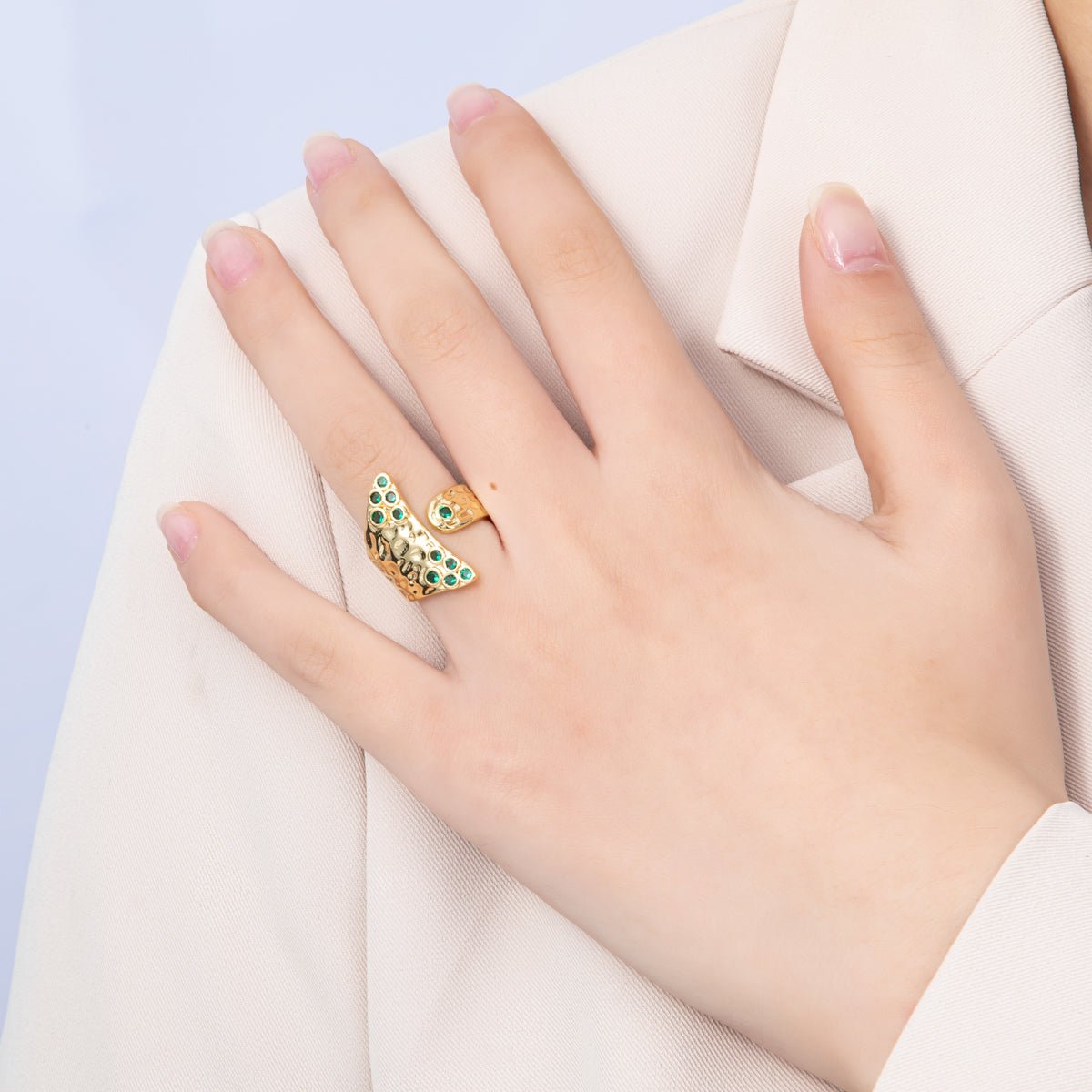 AimVogue 14K Gold Filled Round CZ Hammered Wrap Ring | O1320 Rings - 00025 - DLUXCA