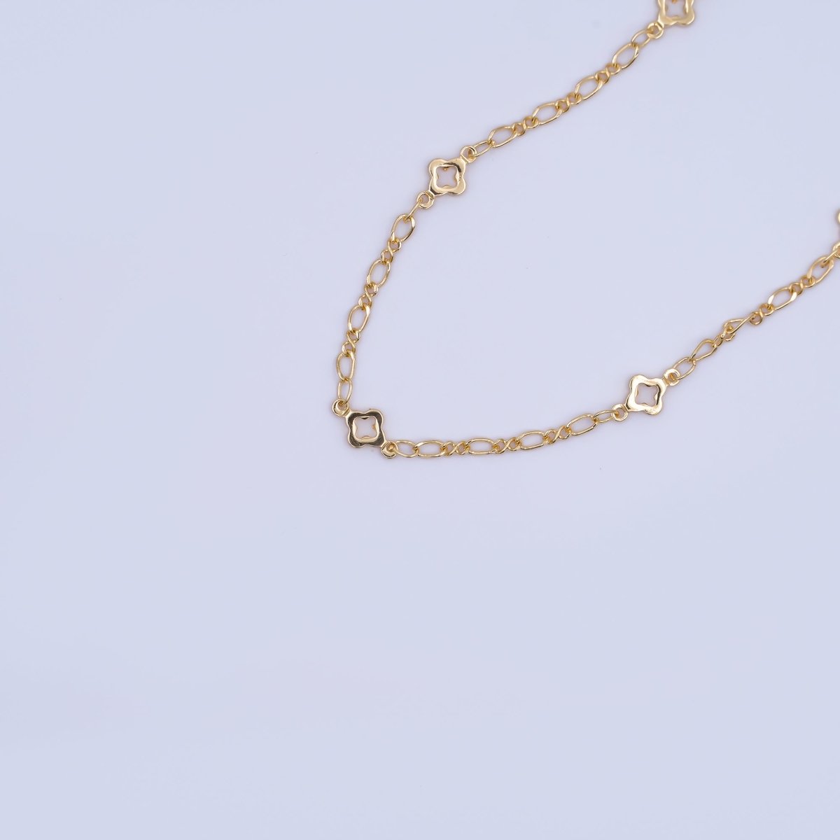 Dainty 24k Gold Filled Clover Chain by Yard Wholesale Gold Station Chain 5mm Clover Cable Chain for Jewelry Making | ROLL - 791 - DLUXCA