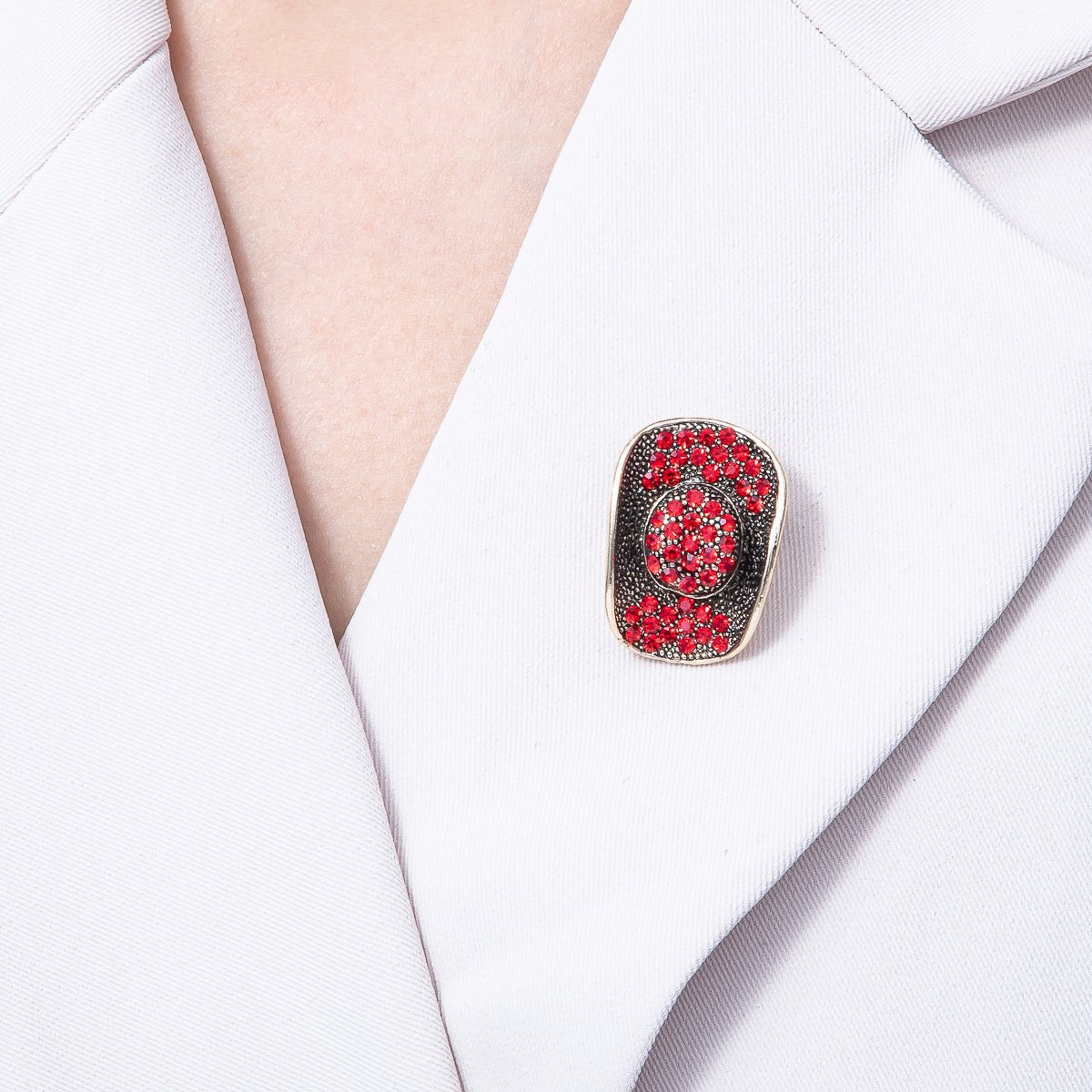 Gold 29.5mm x 21mm Red - Black Cowboy Hat Pin Brooch | BH - 082 - DLUXCA