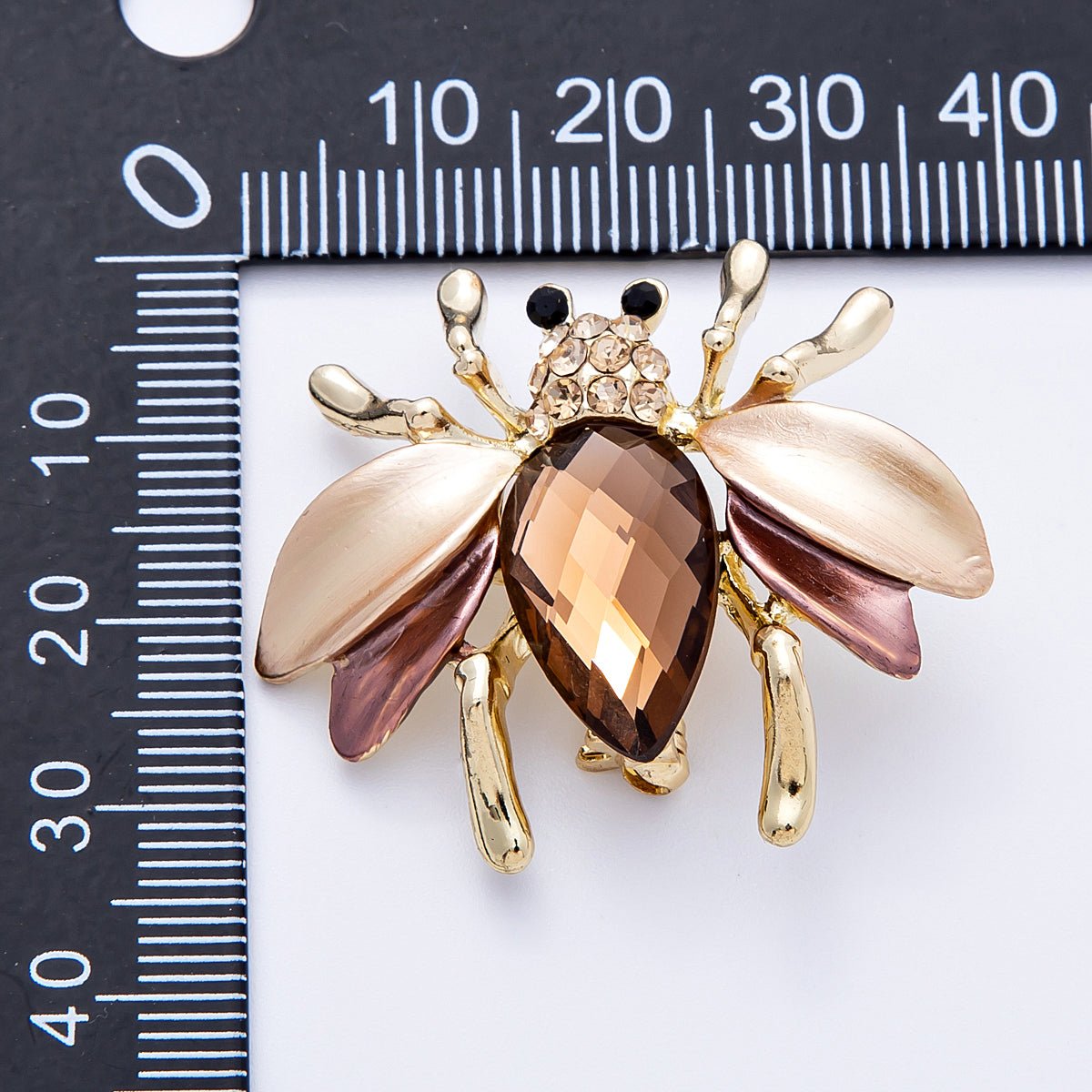 Gold 32mm x 38mm Brown Flying Insect Animal Pin Brooch | BH - 102 - DLUXCA