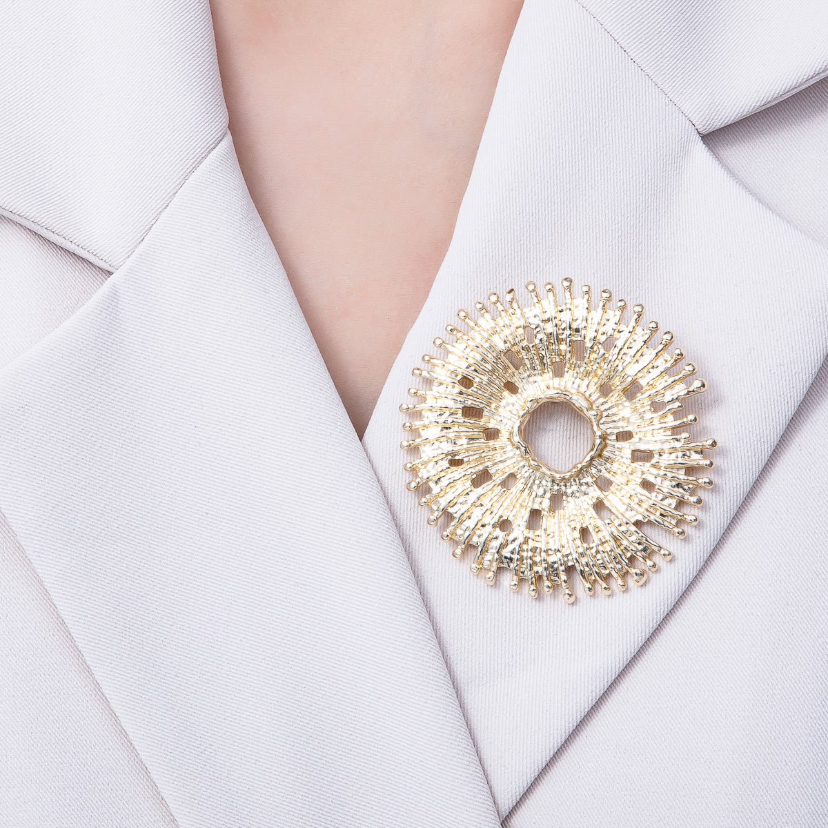 Gold Celestial Hammered Sun Flower Pin Brooch | BH - 049 - DLUXCA