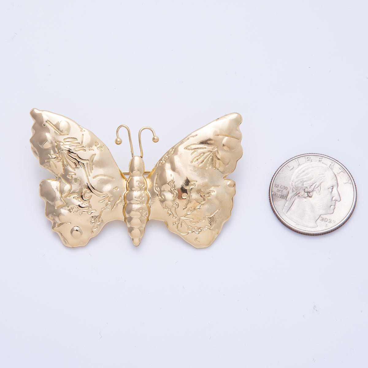 Gold Engraved Butterfly Insect Animal Pin Brooch | BH - 039 - DLUXCA