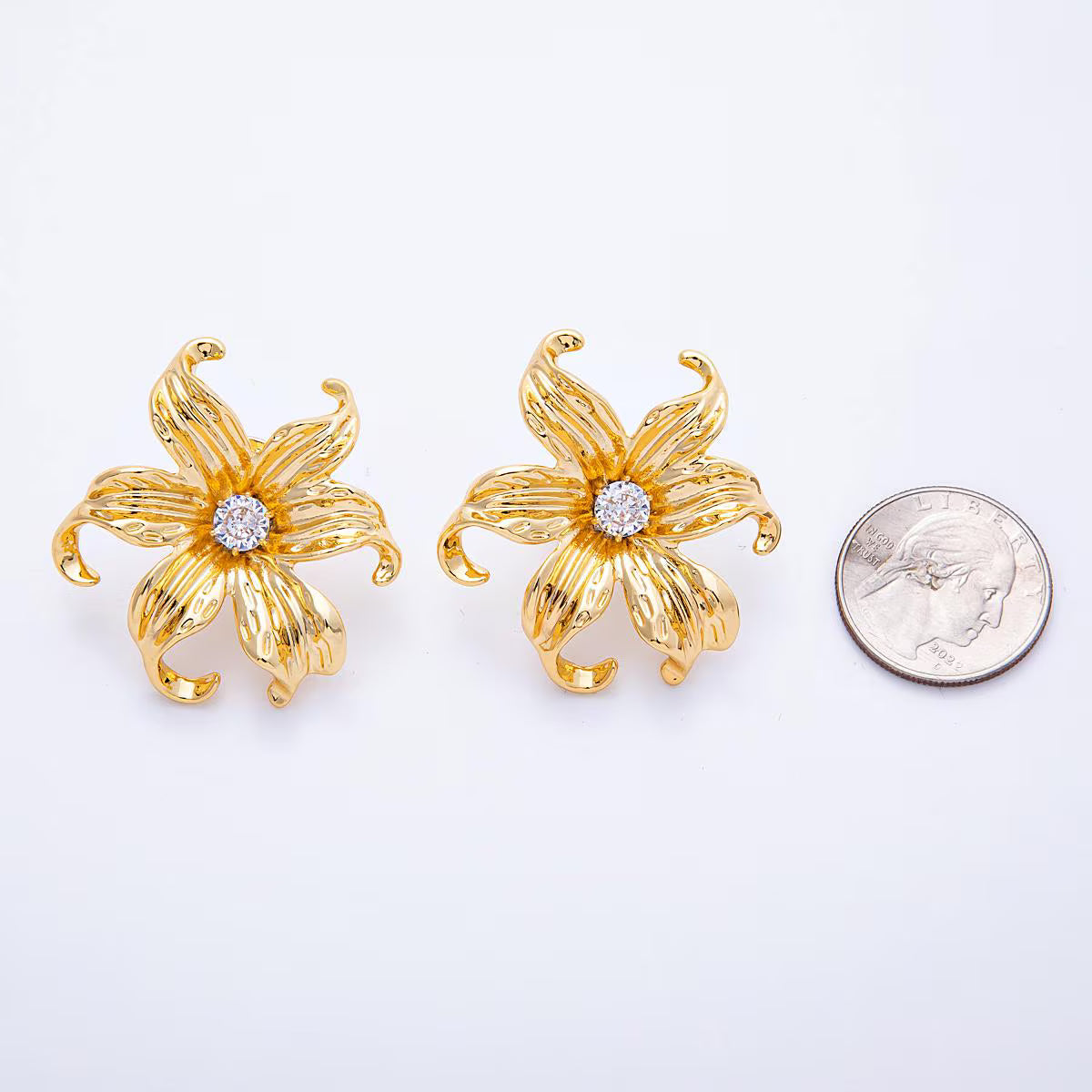 Gold 41.5mm x 38.5mm Clear Rhinestone Blooming Molten Flower Pin Brooch | BH-118