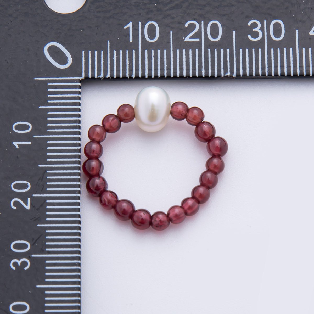 Natural Gemstone Red Garnet Handmade Rice - Shaped Pearl Adjustable Stretch Ring | O - 2113 - DLUXCA