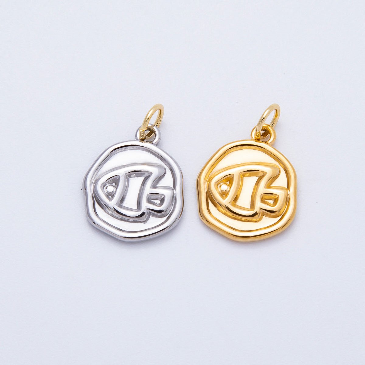 PVD Stainless Steel 15mm Artisan Fish Animal Medallion Charm in Gold & Silver | Charms - 00702 - Charms - 00703 - DLUXCA