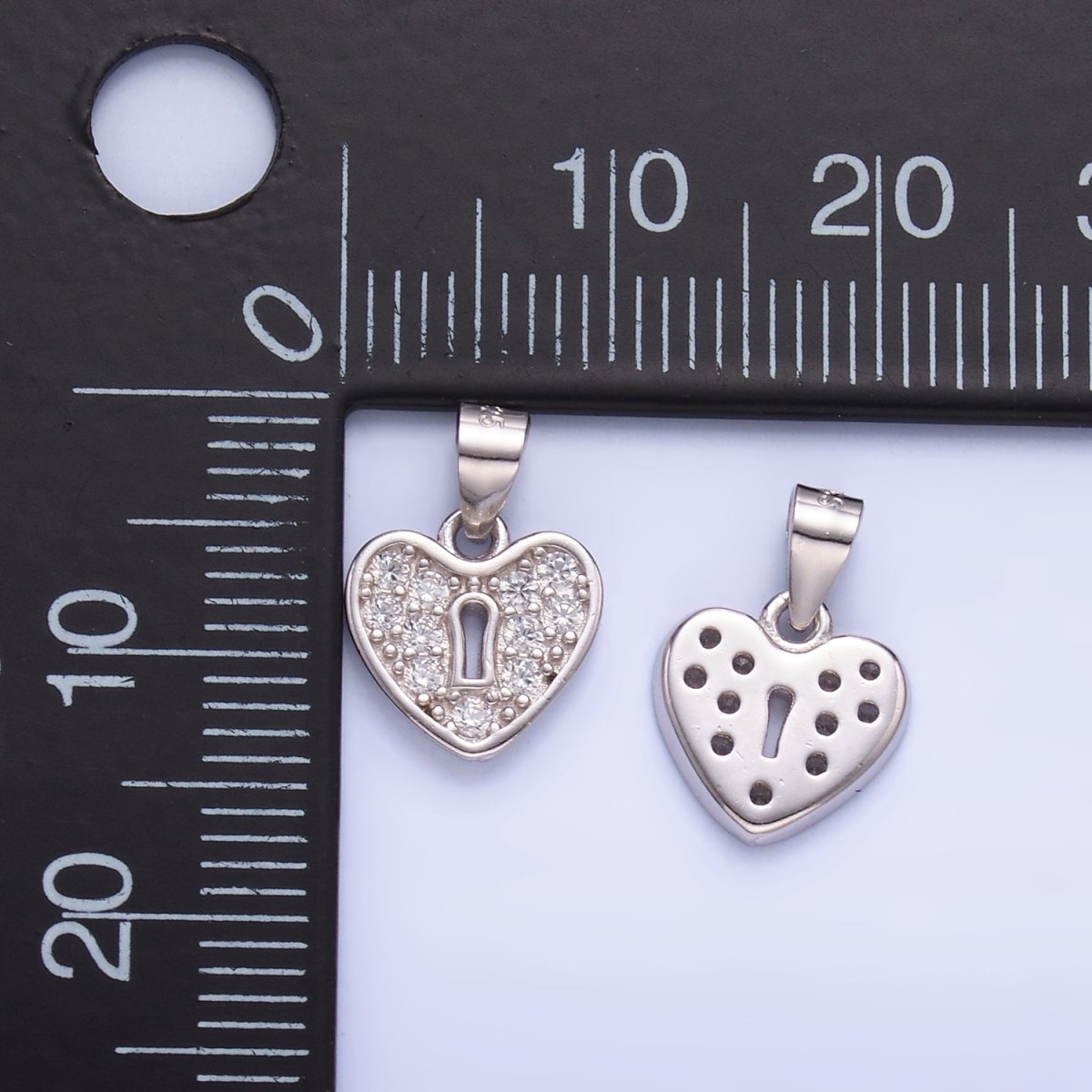 S925 Sterling Silver Micro Paved CZ Padlock Heart Pendant | SL - 607 - DLUXCA