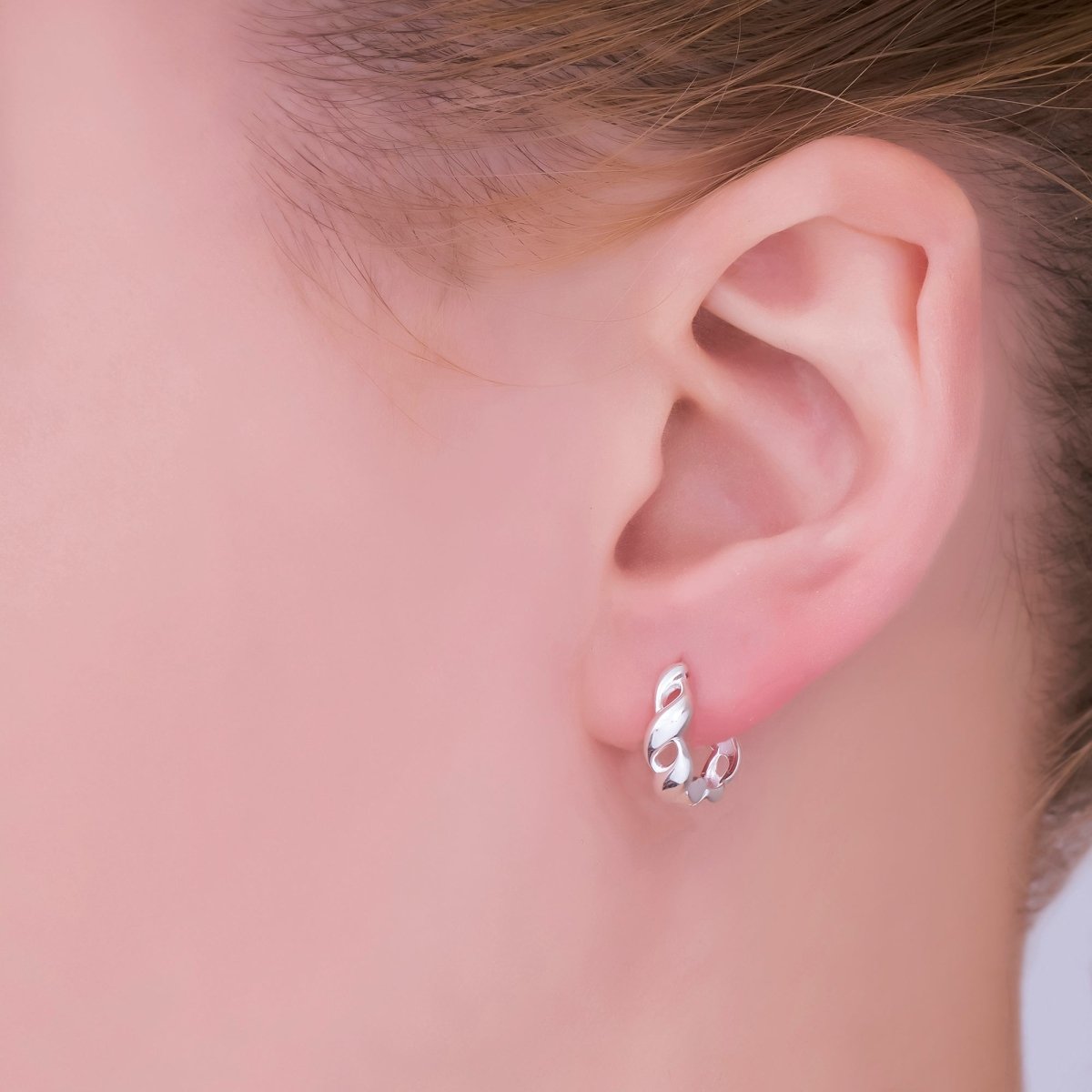S925 Sterling Silver Twist Link Croissant Hinged Huggie Hoop Earrings | SL - 661 - DLUXCA