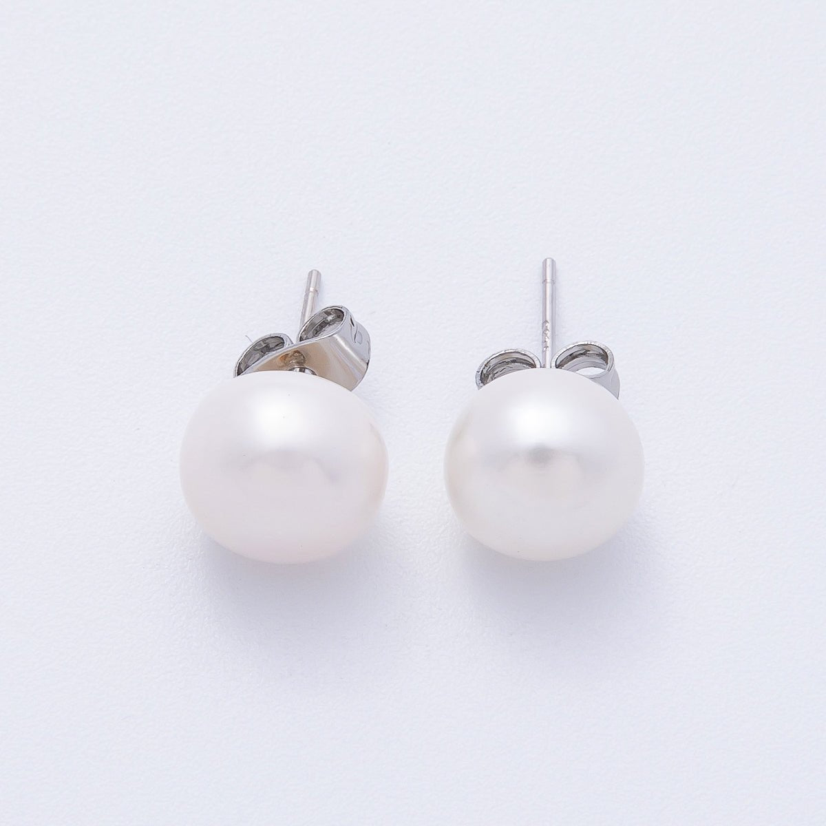 Silver 10mm White Shell Pearl Round Stud Earrings | AD1679 - DLUXCA