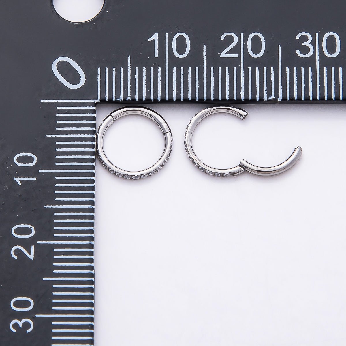 Stainless Steel 10mm Micro Paved CZ Pull Gate Round Finding | Findings-00206 - DLUXCA