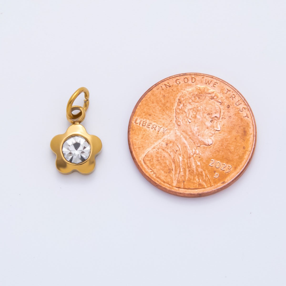 Stainless Steel 14.5mm Round CZ Bezel Cut Daisy Flower Charm | AH - 903 - DLUXCA