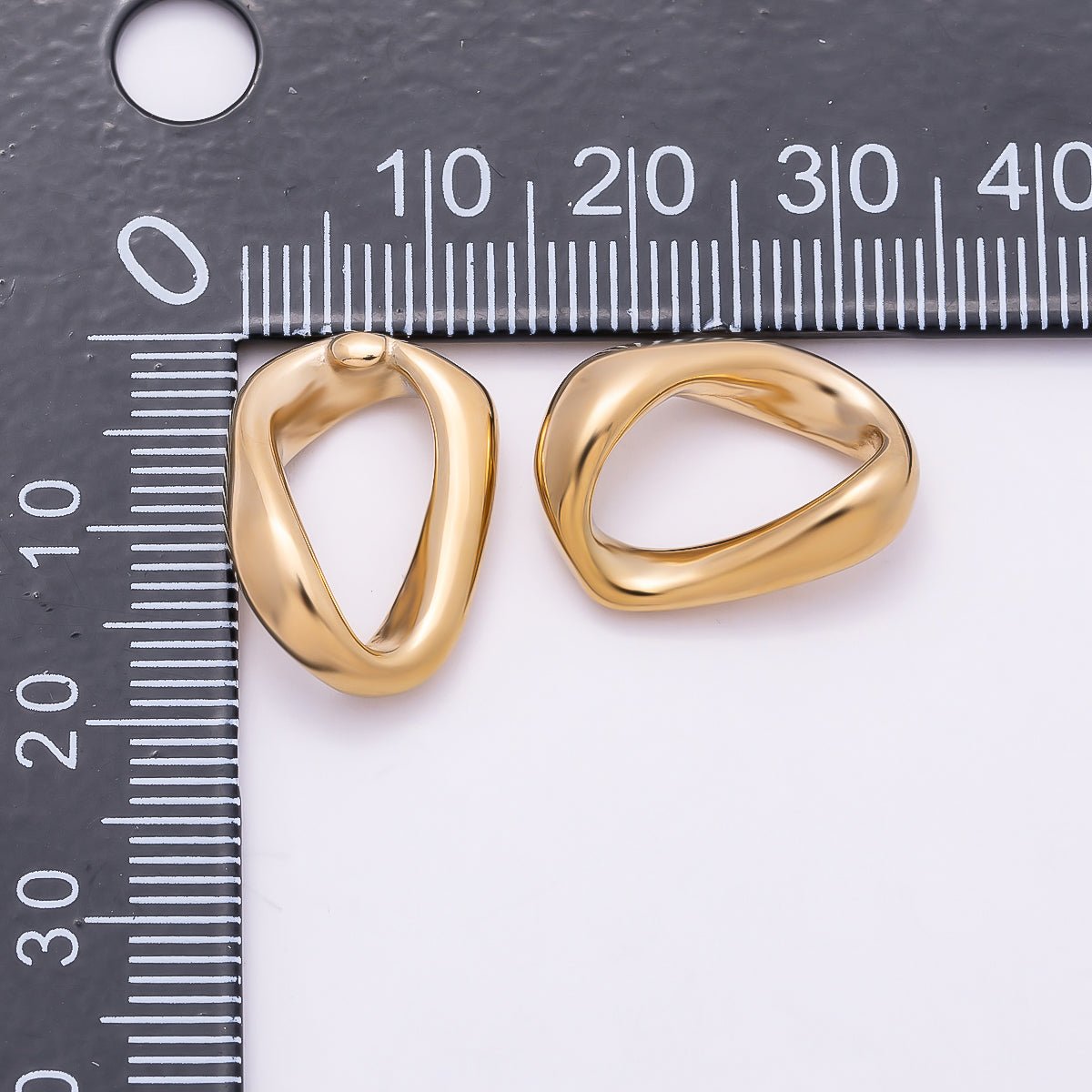 Stainless Steel 19mm Open Molten Geometric Link Pendant Findings | Findings-00174 - DLUXCA