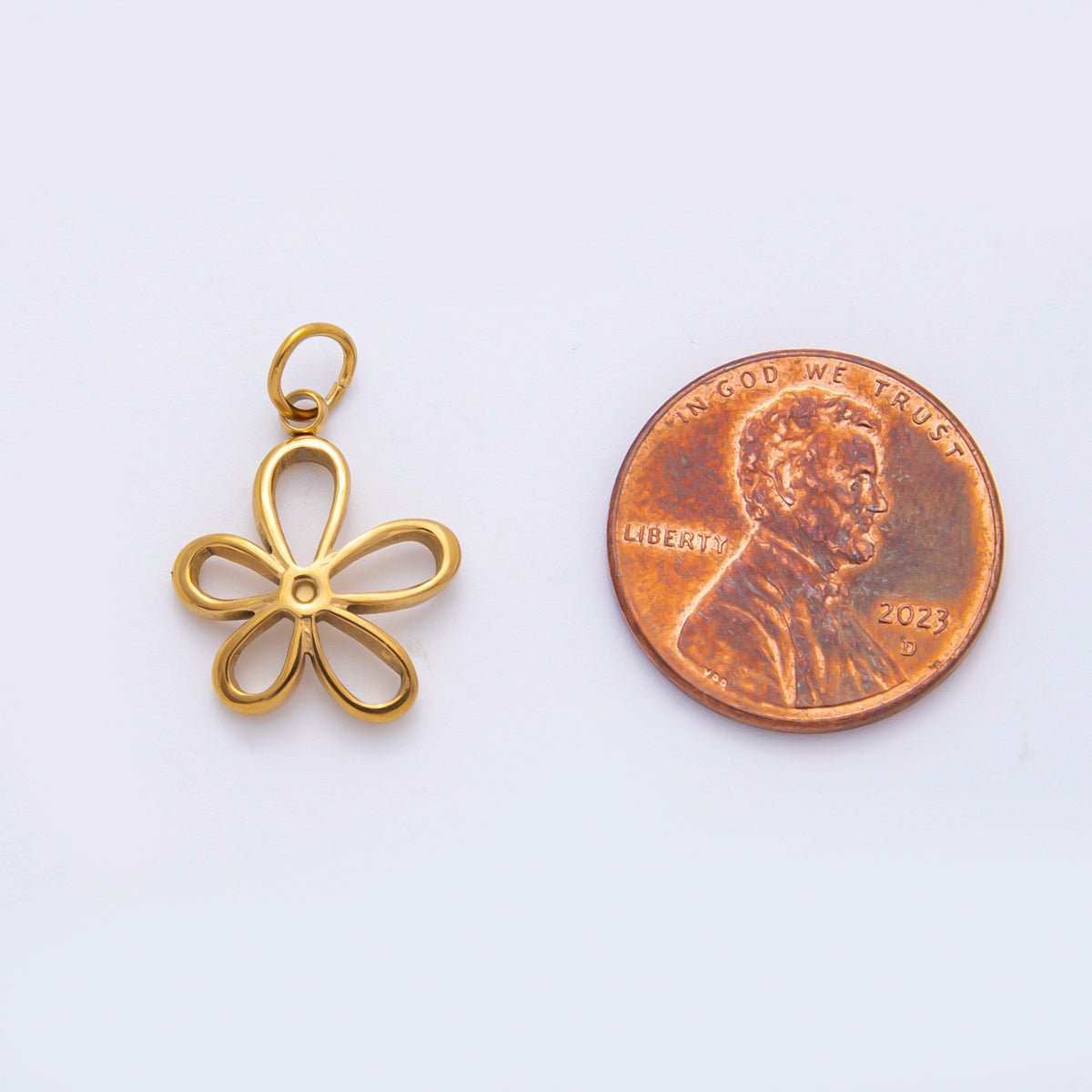 Stainless Steel 21mm Open Daisy Flower Outline Mini Charm | C155 - DLUXCA
