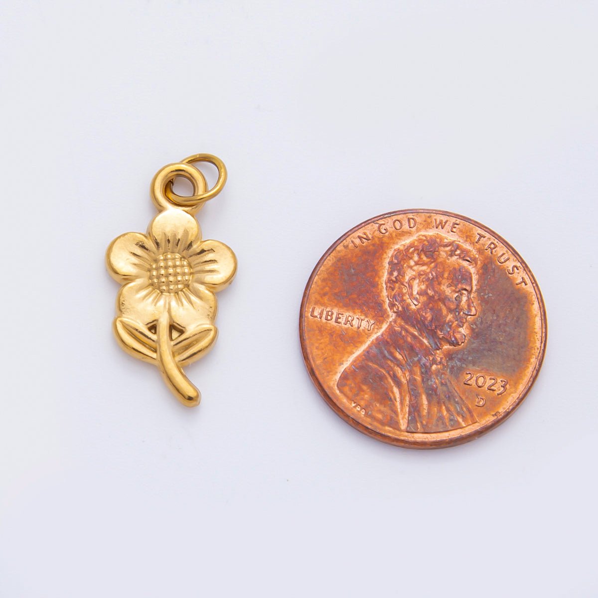 Stainless Steel 22.5mm Daisy Flower Minimalist Mini Charm | C190 - DLUXCA