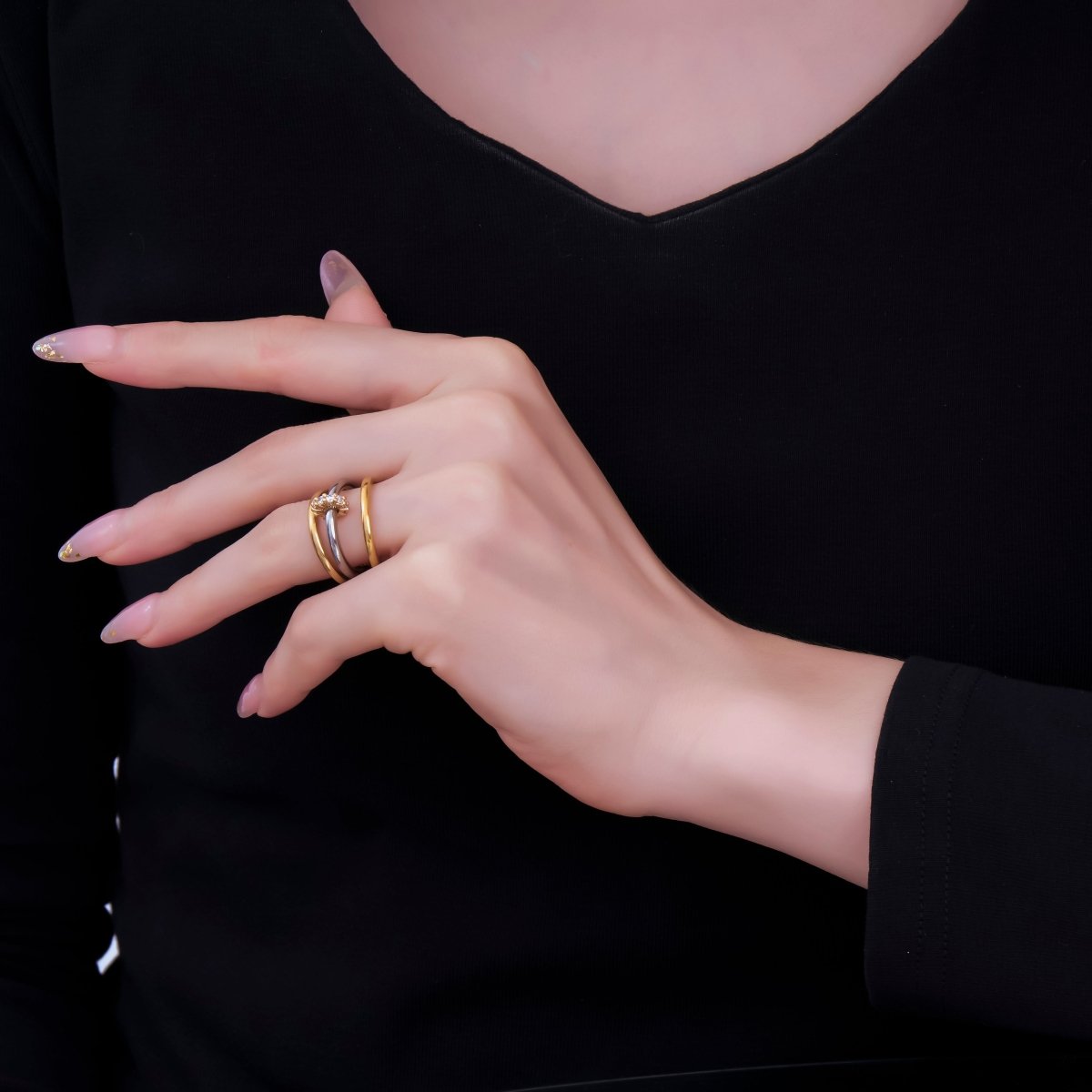 Stainless Steel Micro Paved CZ Three - in - One Simple Round Ring | O - 1445 - DLUXCA