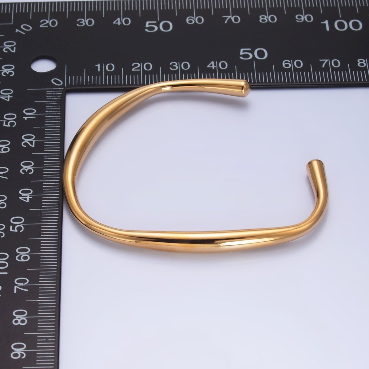 Stainless Steel Minimalist Geometric Curve Cuff Bracelet | WA - 2737 - DLUXCA