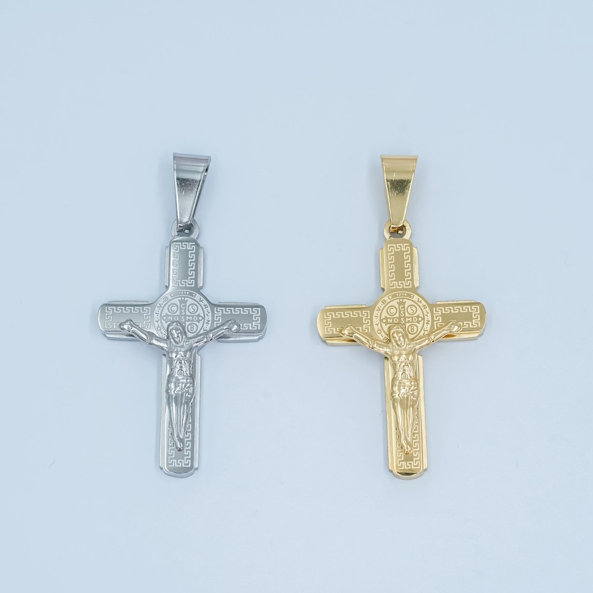 Stainless Steel SMQLIVB PAX VRSNSMV Crucifix Cross Pendant in Gold & Silver | P974 - DLUXCA
