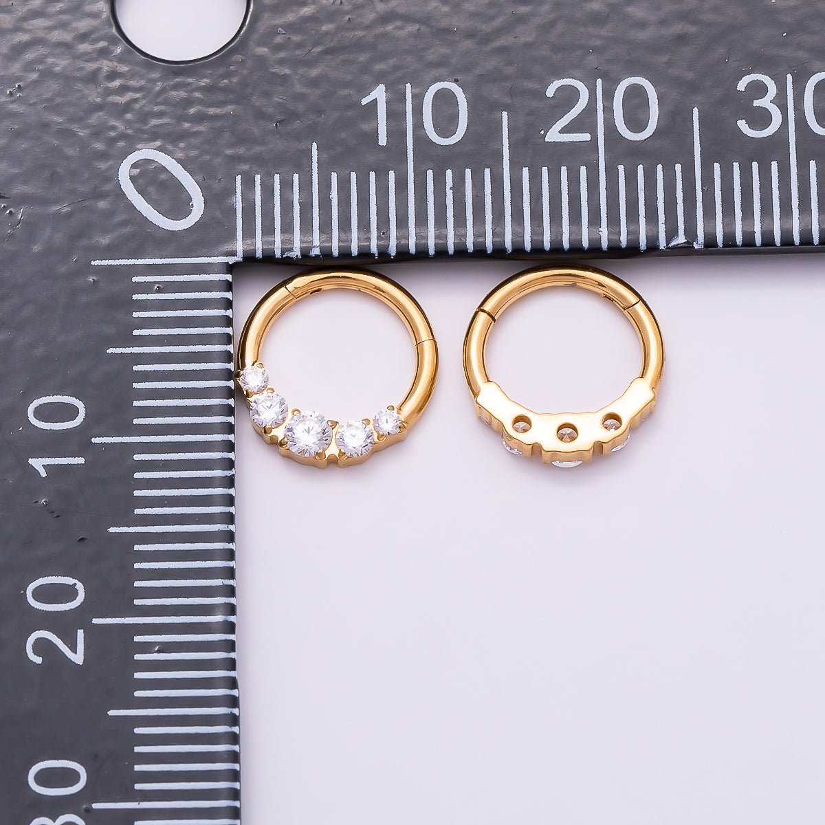 Titanium 11mm Clear CZ Gradient Single Septum Cartilage Piercing Clicker in Gold & Silver | Findings-00321 Findings-00322 - DLUXCA