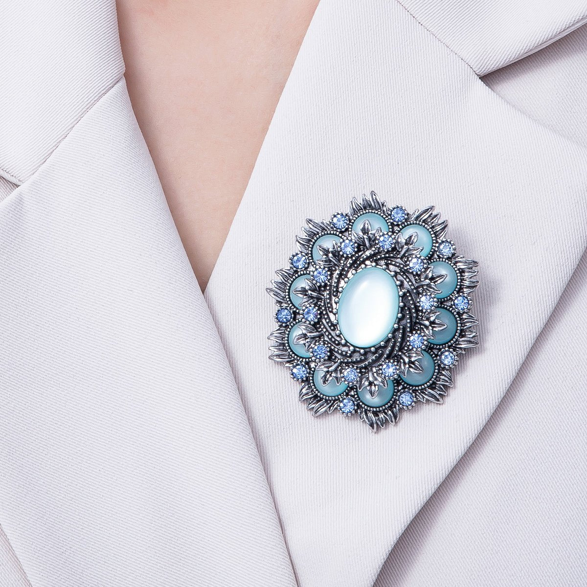 Vintage Antique Silver Flower Brooch Aqua Blue Turquoise Crystal Pin | BH - 002 - DLUXCA