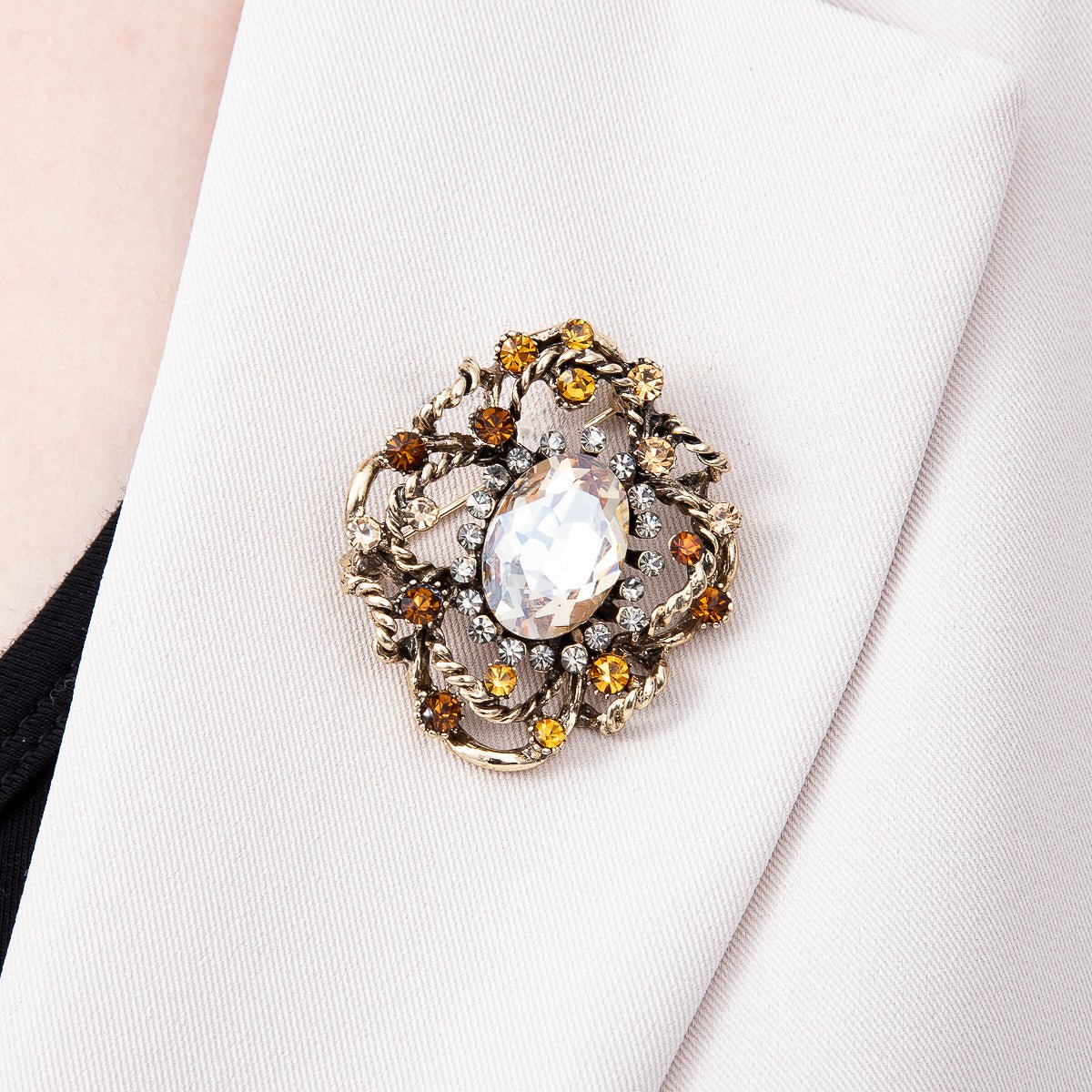 Vintage Gold 39mm Peach, Green Rhinestone Open Flower Rope Pin Brooch | BH-00165 BH-00166 - DLUXCA
