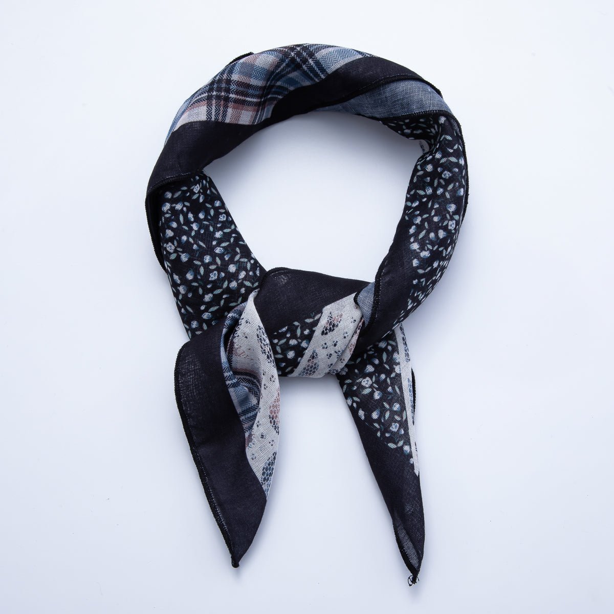 Vintage Square 56mm Soft Faux Silk Bandana Scarf Necklace | WA - 1978 - DLUXCA