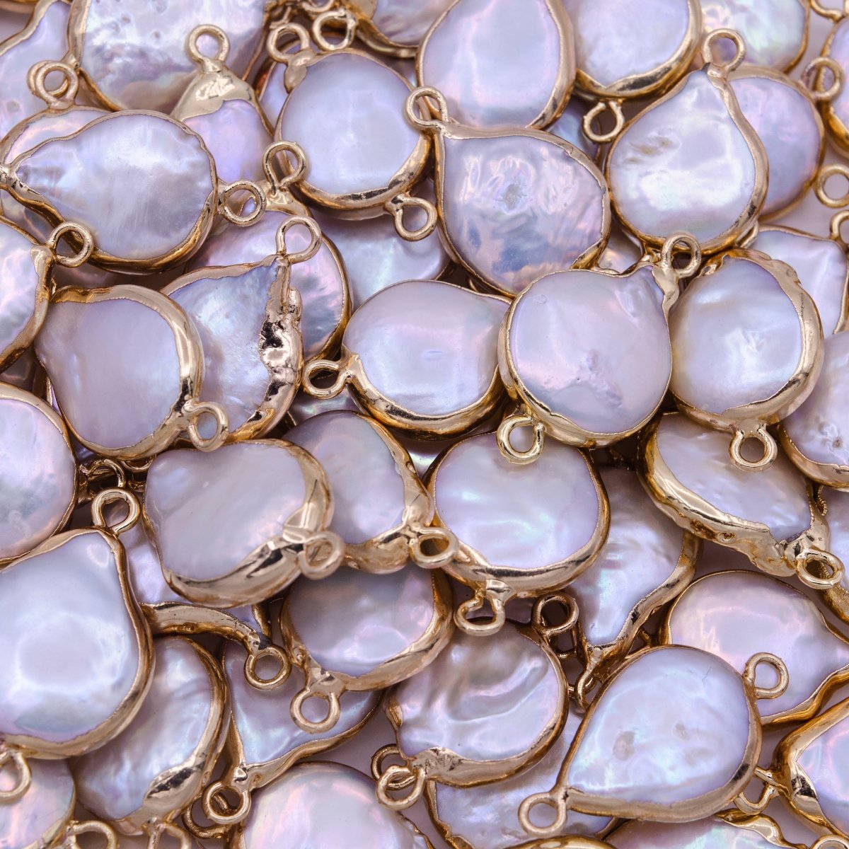 1 Piece Natural Pearl Gold bezel connector approx 24.6X13.5mm Freeform Pear shape gold plated Charm Connector P-1848 - DLUXCA