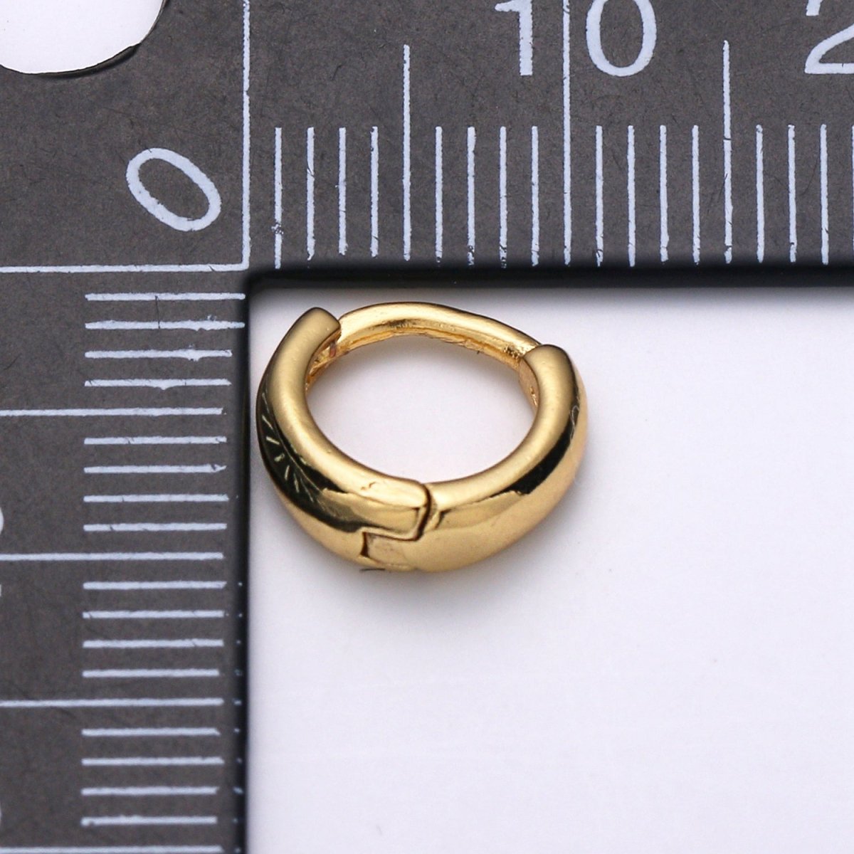 10mm Tiny gold hoops, Small Dainty hoops, Dainty earrings,Huggie earrings, Small hoops, Mini hoops gold,Gold hoops, Minimalist earring Q-238 - DLUXCA