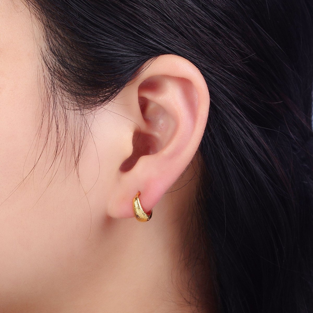 11mm Hammered Textured Dome Everyday Gold Huggie Earrings | AB121 - DLUXCA