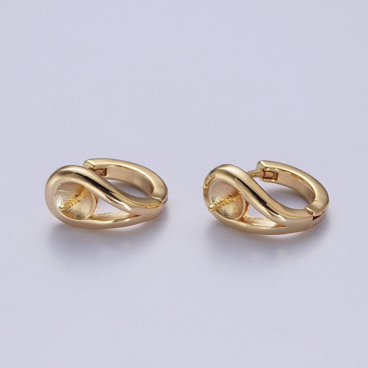 13mm Gold Huggie Hoops Earring with Half Drilled Pearl Bead Earring Making Findings L-874 - DLUXCA
