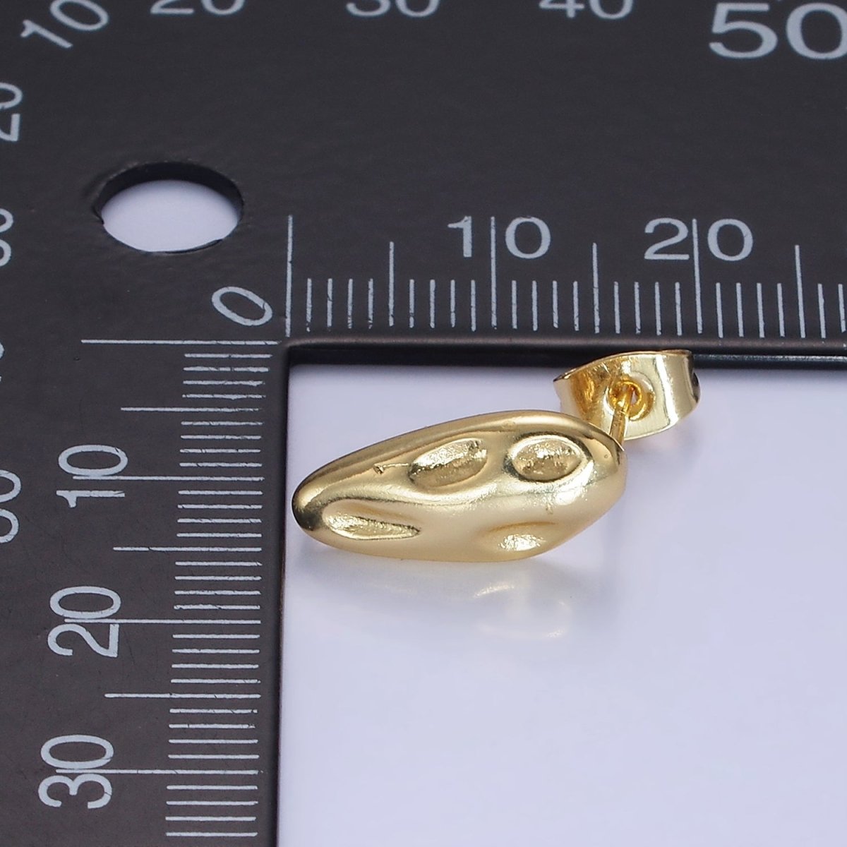 14K Gold Filled 10m Hammered Oval Stud Earrings Findings in Gold & Silver | Z740 Z741 - DLUXCA