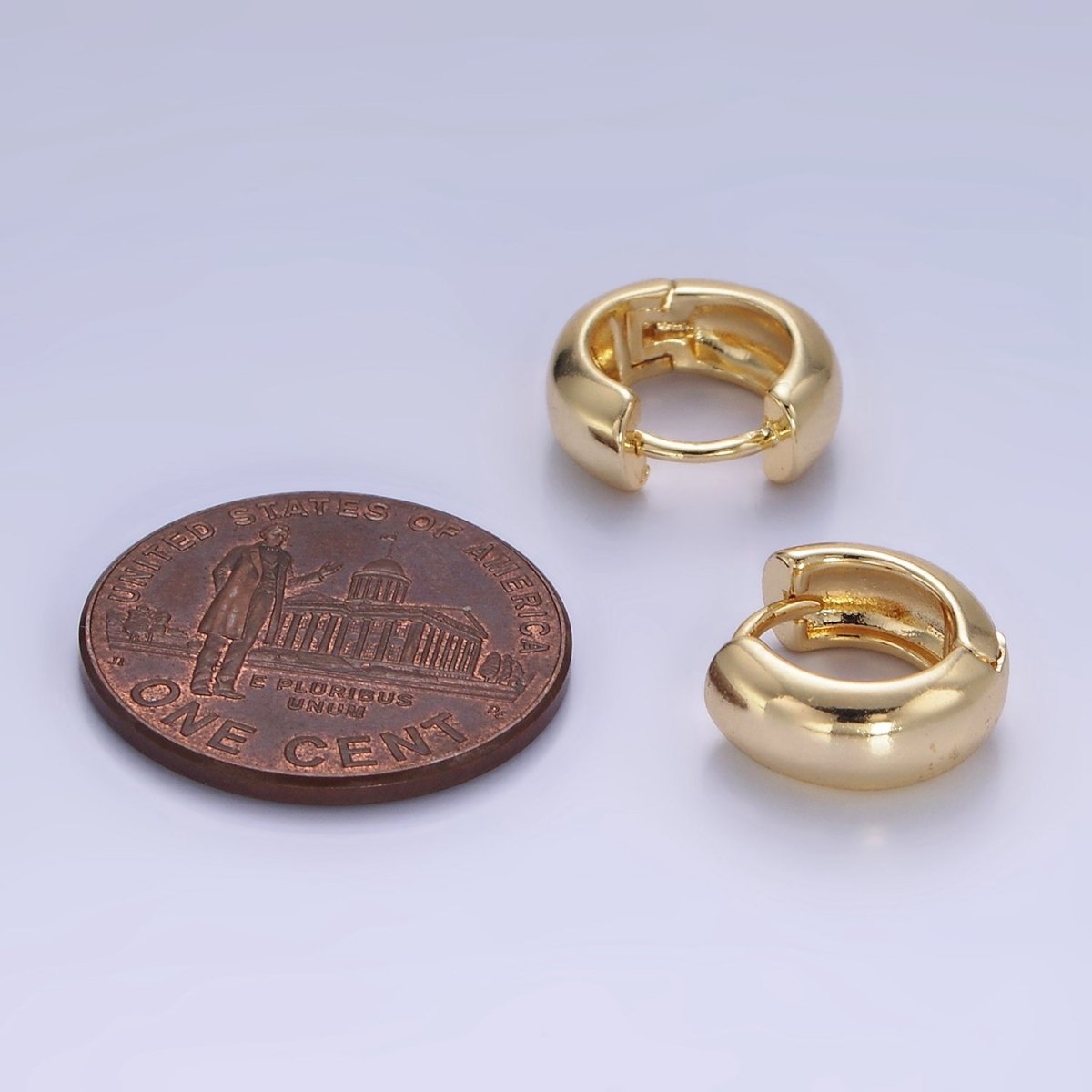 14K Gold Filled 10mm Chubby Minimalist Cartilage Huggie Earrings | P489 - DLUXCA