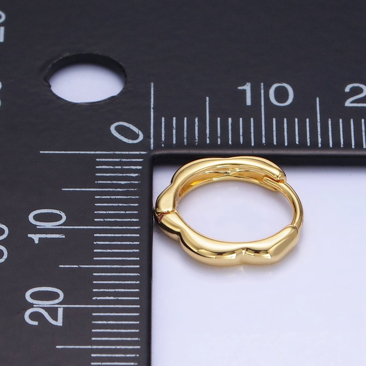 14K Gold Filled 13mm Rounded Huggie Earrings in Gold & Silver | P478 P479 - DLUXCA