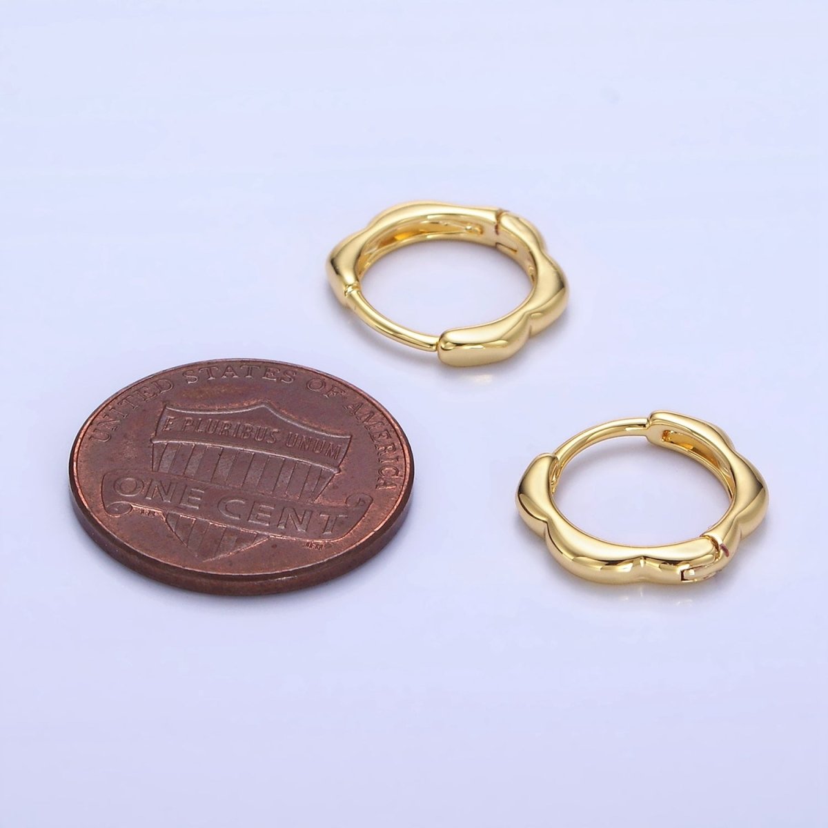 14K Gold Filled 13mm Rounded Huggie Earrings in Gold & Silver | P478 P479 - DLUXCA
