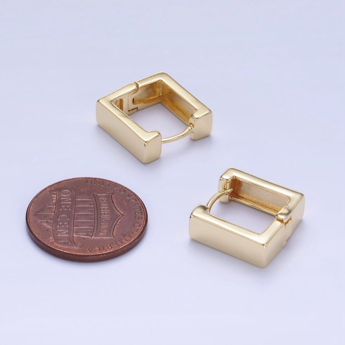 14K Gold Filled 14mm Minimalist Square Huggie Earrings | P480 - DLUXCA