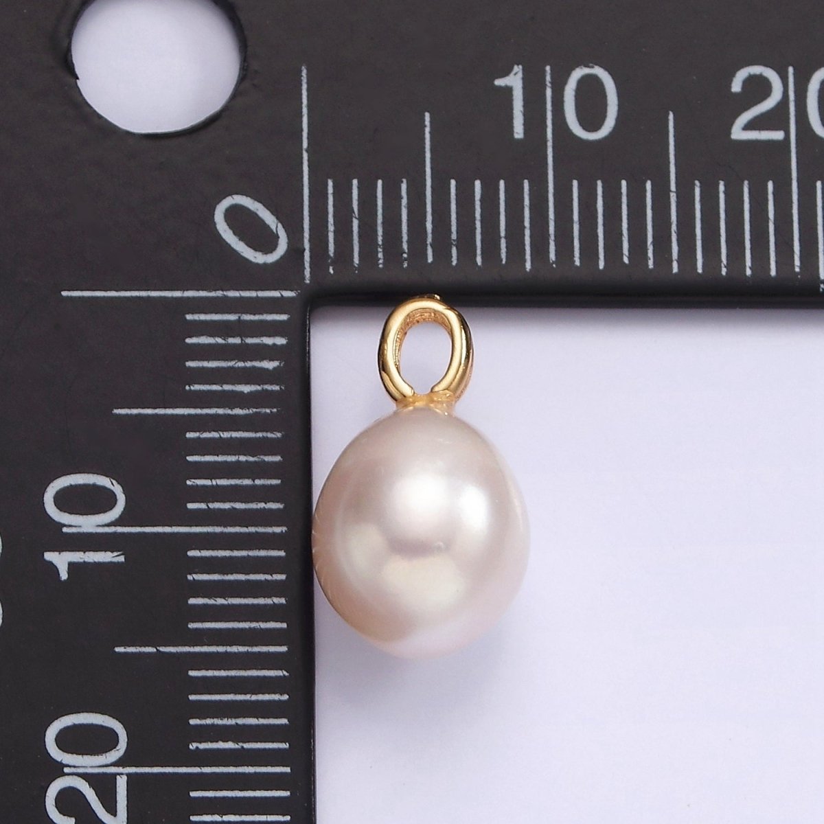14K Gold Filled 15mm Button White Freshwater Pearl Drop Pendant | P1658 - DLUXCA