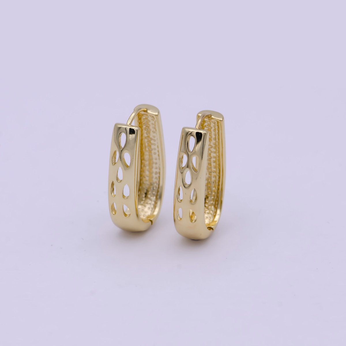 14K Gold Filled 16.5mm Open Dome U-Shaped Oblong Huggie | T-269 - DLUXCA