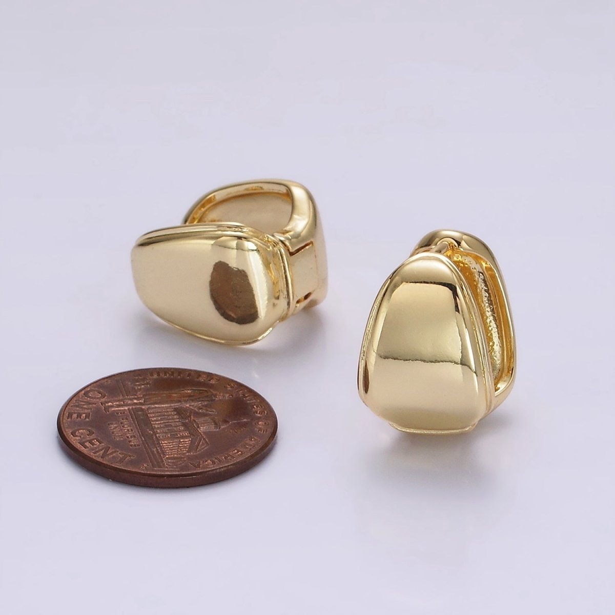 14K Gold Filled 17mm Rounded Square Wide Geometric Huggie Earrings | AB1112 - DLUXCA