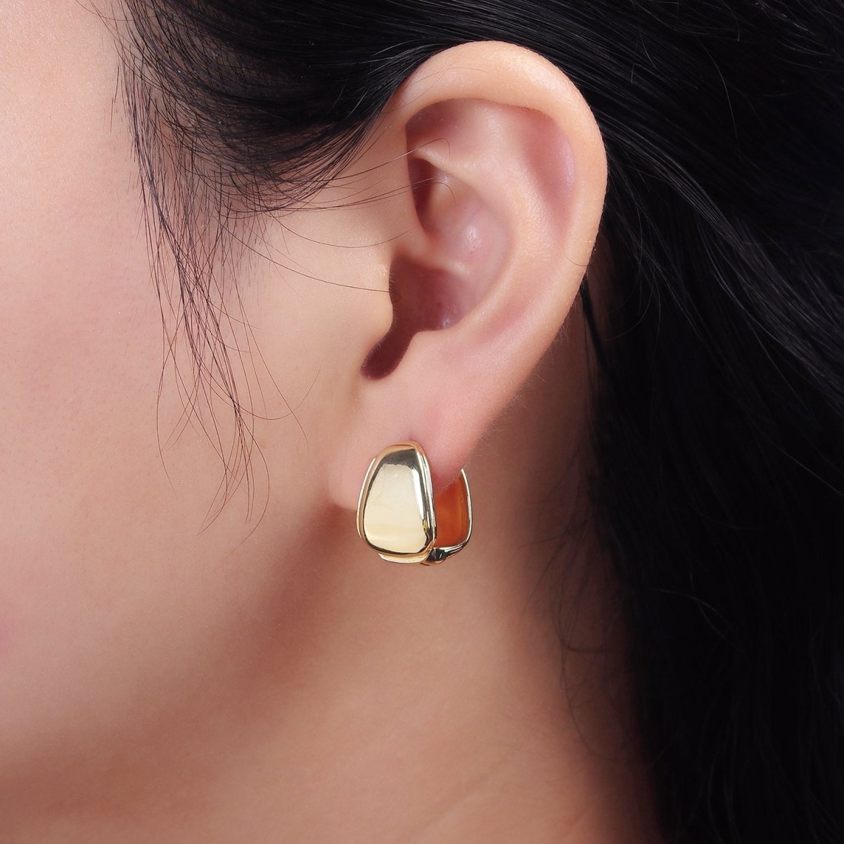 14K Gold Filled 17mm Wide Rounded Square Modern Statement Huggie Earrings | V061 - DLUXCA