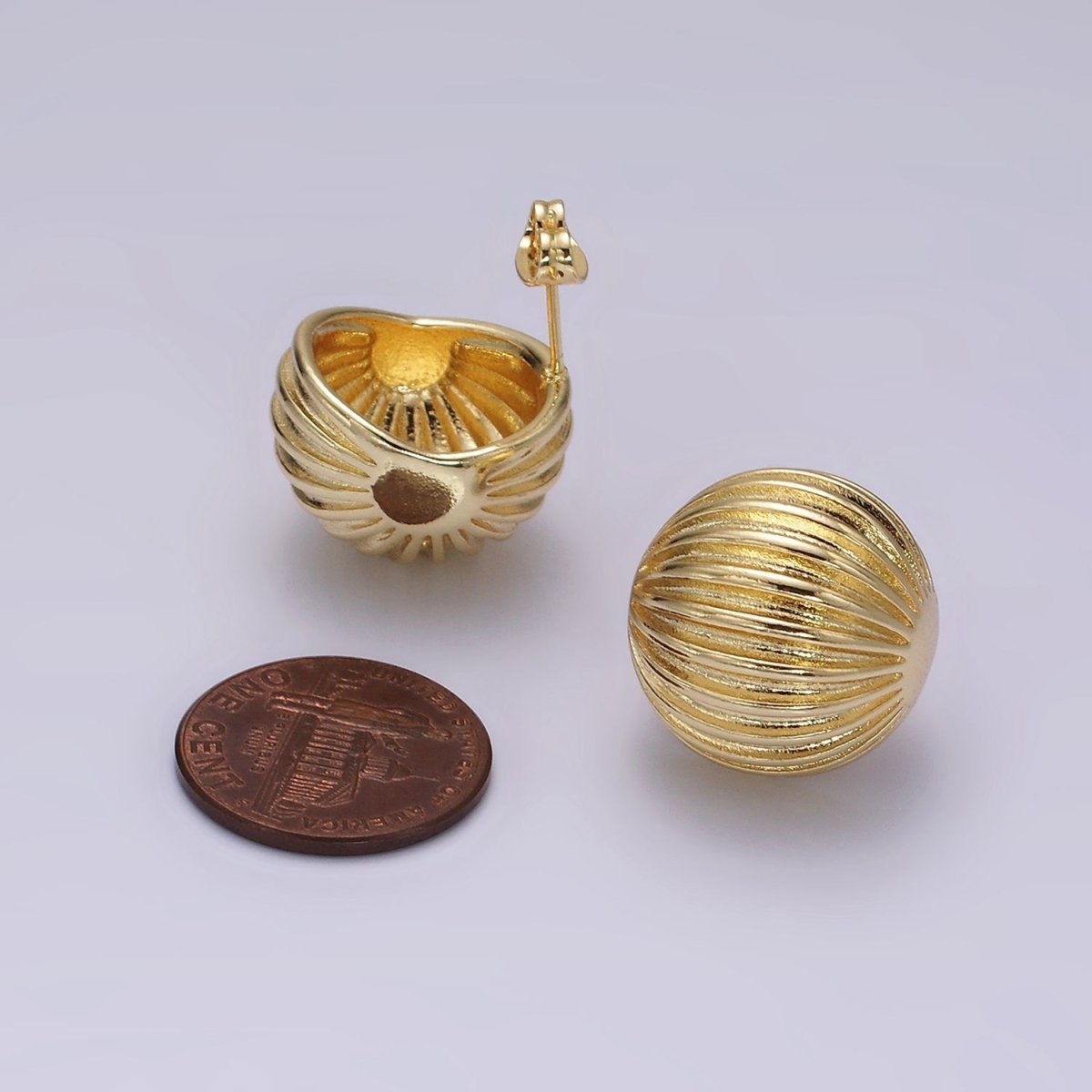 14K Gold Filled 18.5mm Line-Textured Round Dome Stud Earrings | V459 - DLUXCA